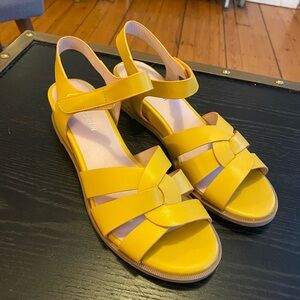 Yellow Strappy Sandals NEW IN Box Chelsea Crew 10